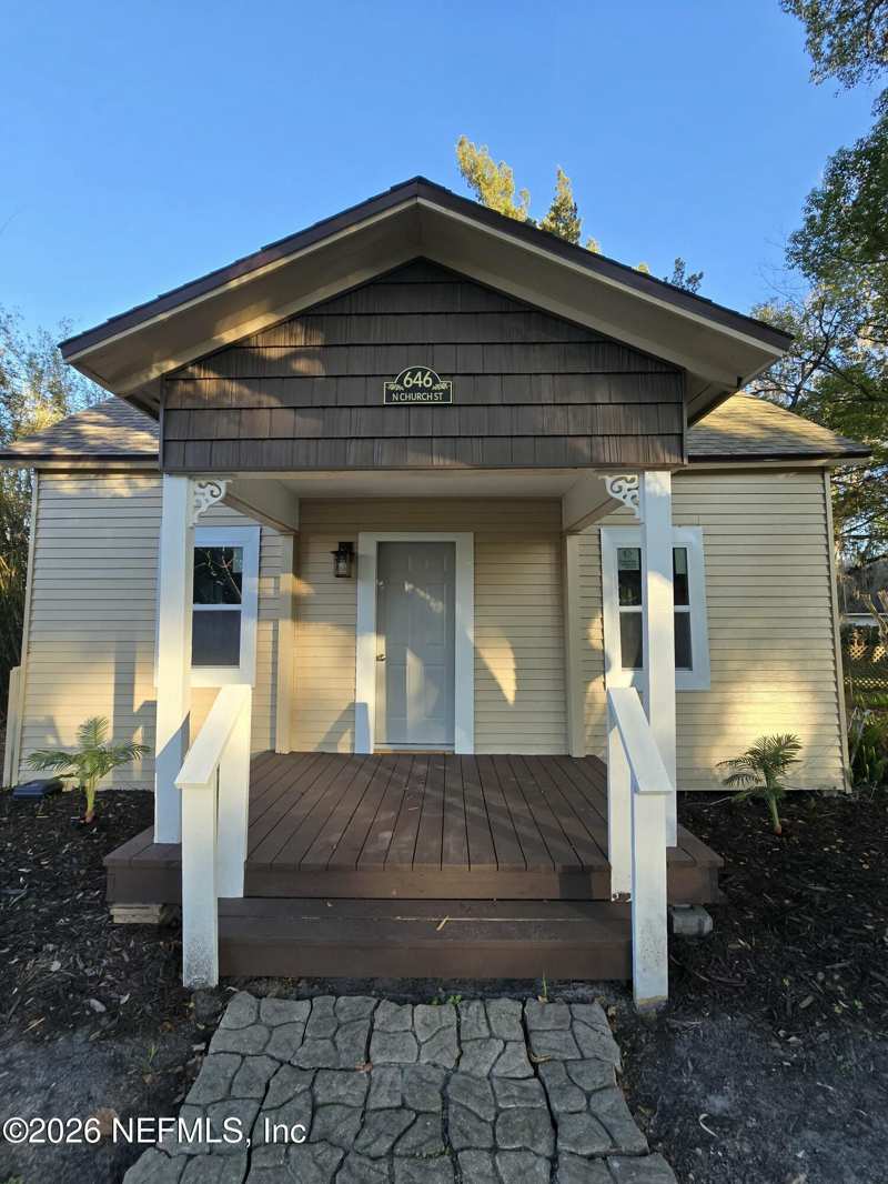 2 bedroom Single Family Residence at 646 N Church Street, Micanopy Livingstons Addn, Starke — photo 1