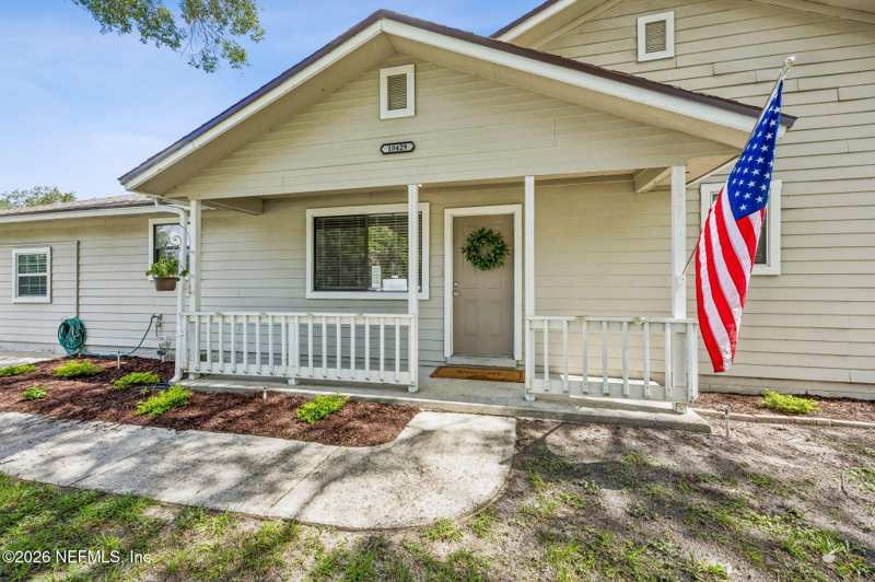 3 bedroom Single Family Residence at 10429 Timber Creek Lane, Timber Creek, Jacksonville — photo 1