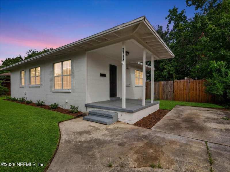 3 bedroom Single Family Residence at 2715 W 45th Street, Sunny Acres, Jacksonville — photo 1