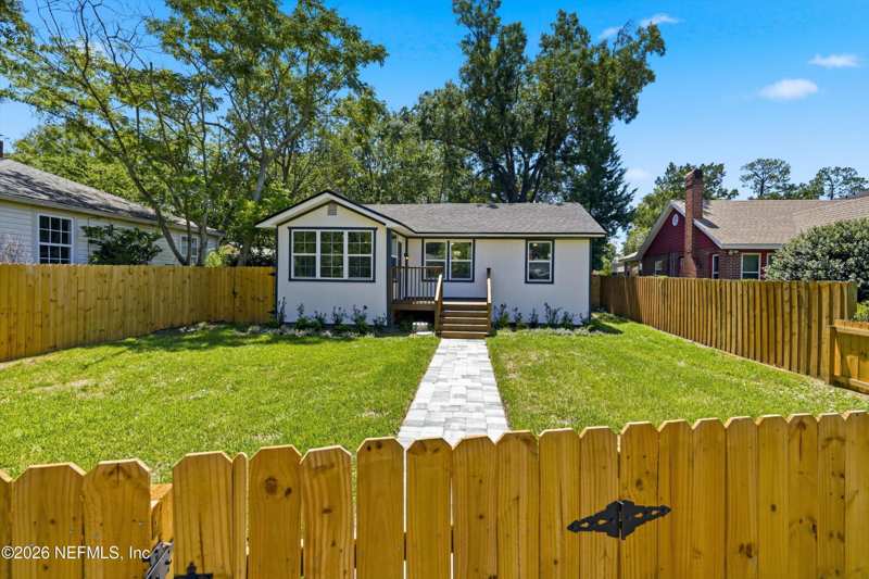 3 bedroom Single Family Residence at 3756 Hunter Street, Hunter Estates, Jacksonville — photo 1