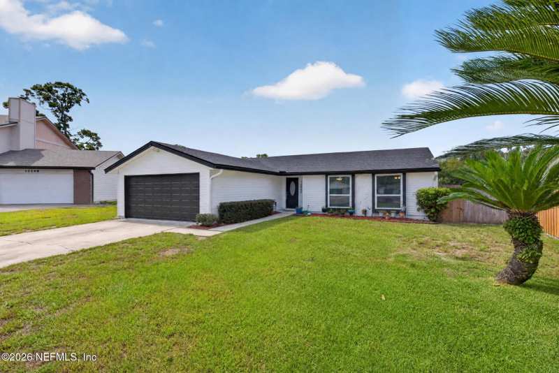 3 bedroom Single Family Residence at 12240 Chippenham Court, Cobblestone, Jacksonville — photo 1