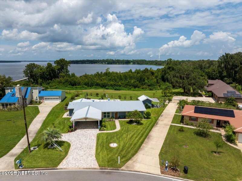 3 bedroom Single Family Residence at 209 River Drive, River Groves, East Palatka — photo 1