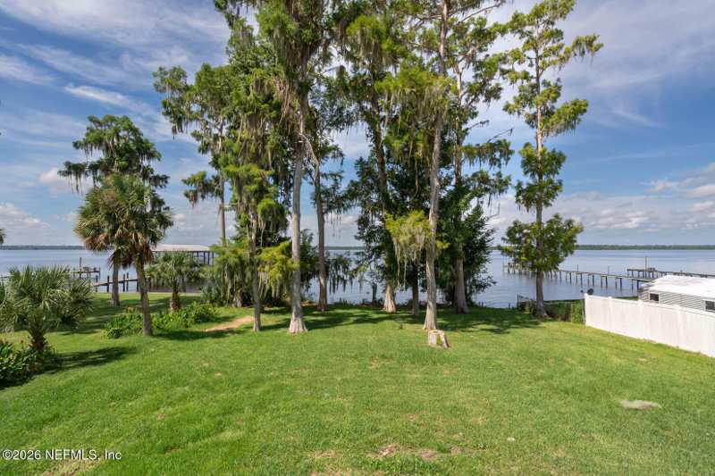 3 bedroom Single Family Residence at 109 St Johns Boulevard, Elgin Grove, East Palatka — photo 1