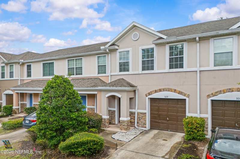 2 bedroom Townhouse at 529 Sunstone Court, Cambridge, Orange Park — photo 1