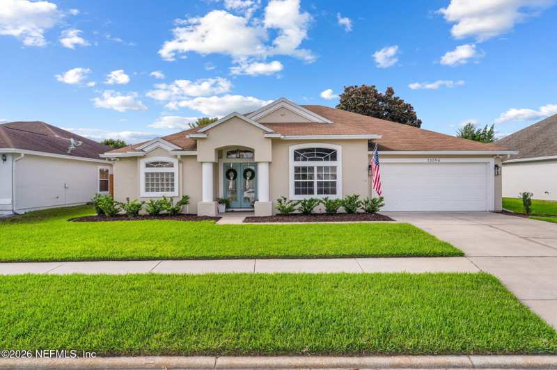 3 bedroom Single Family Residence at 13096 Quincy Bay Drive, Johns Creek, Jacksonville — photo 1