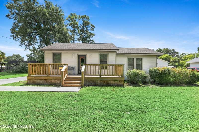 2 bedroom Single Family Residence at 2500 Community Road, Lakewood, Jacksonville — photo 1