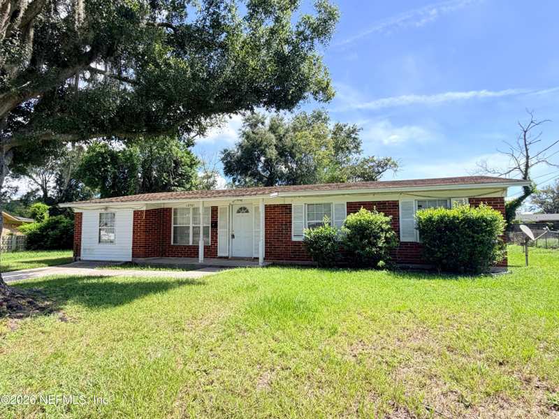4 bedroom Single Family Residence at 10905 Player Road, Highlands, Jacksonville — photo 1
