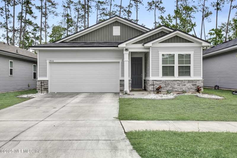 3 bedroom Single Family Residence at 1860 Cogdill, Laurel Oaks, Middleburg — photo 1