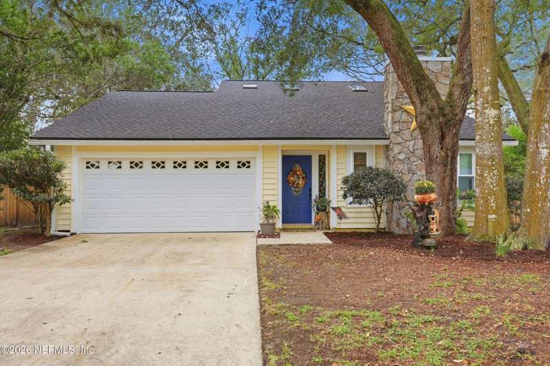 3 bedroom Single Family Residence at 5248 Tilting Oaks Court, Julington Forest, Jacksonville — photo 1