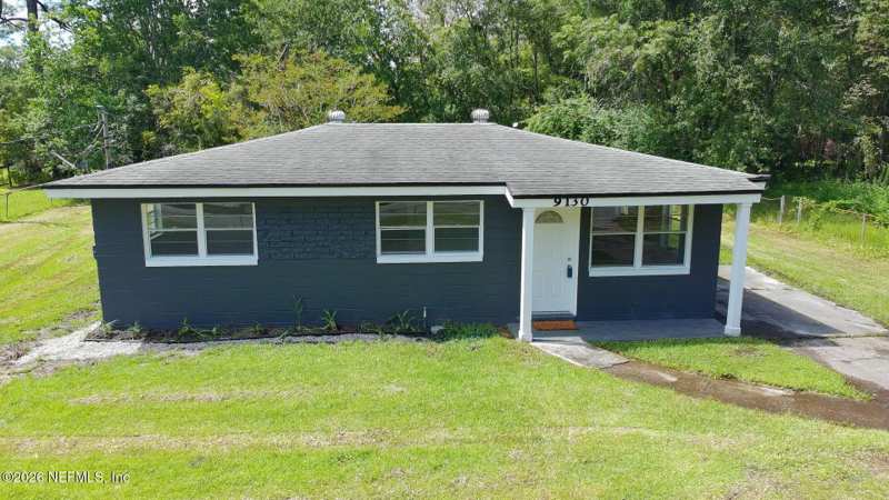 4 bedroom Single Family Residence at 9130 Spottswood Road, Sherwood Forest, Jacksonville — photo 1