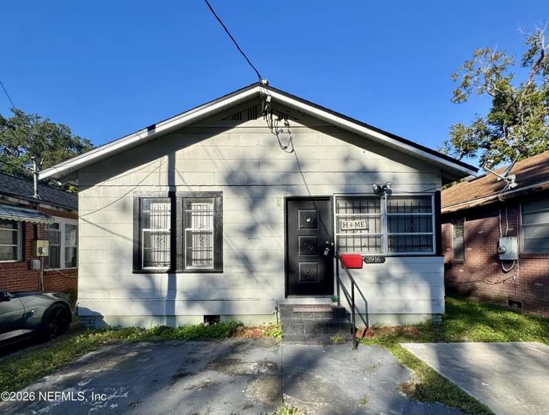 2 bedroom Single Family Residence at 3916 N Davis Street, North End, Jacksonville — photo 1