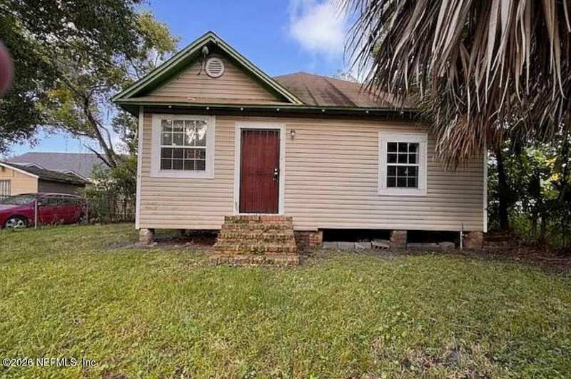 3 bedroom Single Family Residence at 2916 Pearce Street, Grand Boulevard, Jacksonville — photo 1