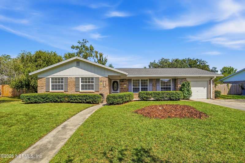 3 bedroom Single Family Residence at 1730 Gumtree Drive, Grove Park, Orange Park — photo 1