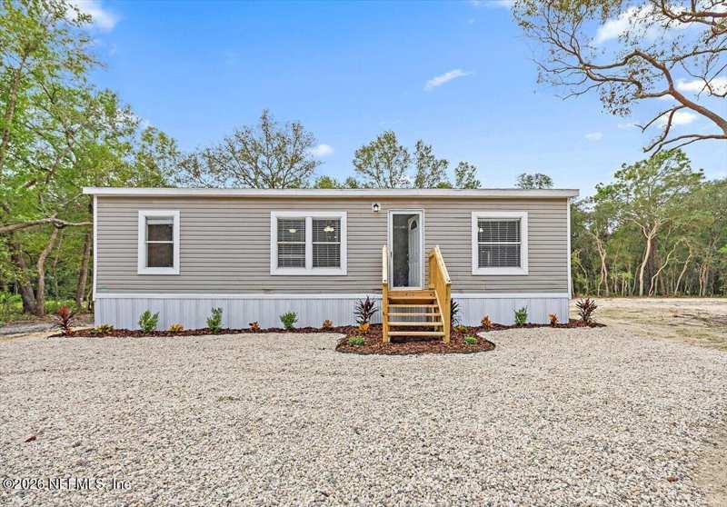 3 bedroom Mobile Home at 101 Mc Call Street, Interlachen Lakes Estates, Interlachen — photo 1