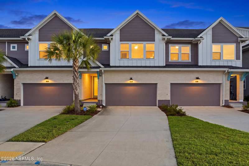 3 bedroom Townhouse at 9811 Element Road, Etown, Jacksonville — photo 1
