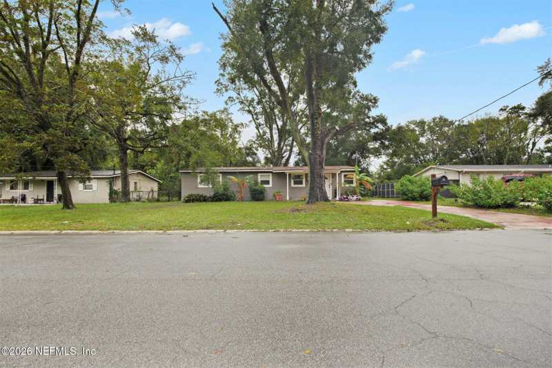 4 bedroom Single Family Residence at 2307 Looking Glass Lane, Cedar Hills Estates, Jacksonville — photo 1