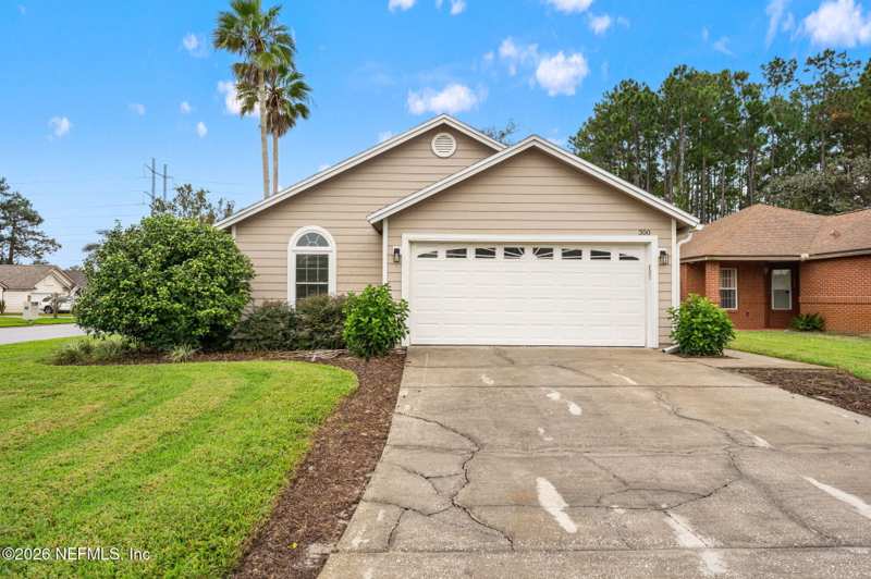 2 bedroom Single Family Residence at 350 Silent Brook Trail, Villas At Cross Crk, Jacksonville — photo 1