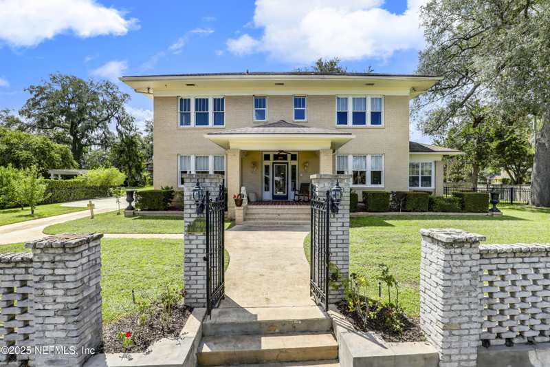 4 bedroom Single Family Residence at 3903 St Johns Avenue, Glendale Terrace, Jacksonville — photo 1