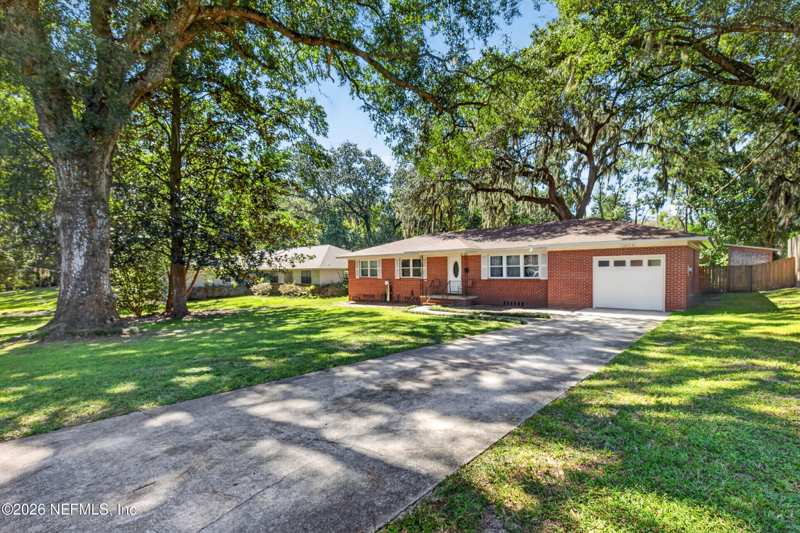 3 bedroom Single Family Residence at 1050 Chapeau Road, Alderman Park, Jacksonville — photo 1