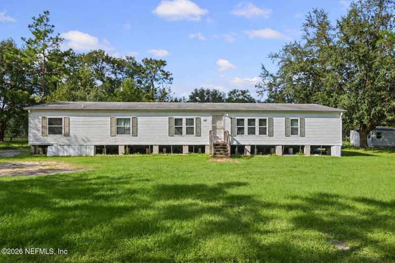 4 bedroom Manufactured Home at 621 Bardin Road, Palatka, Palatka — photo 1