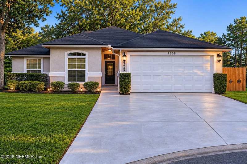 4 bedroom Single Family Residence at 9639 Bent Oak Court, Sutton Oaks, Jacksonville — photo 1