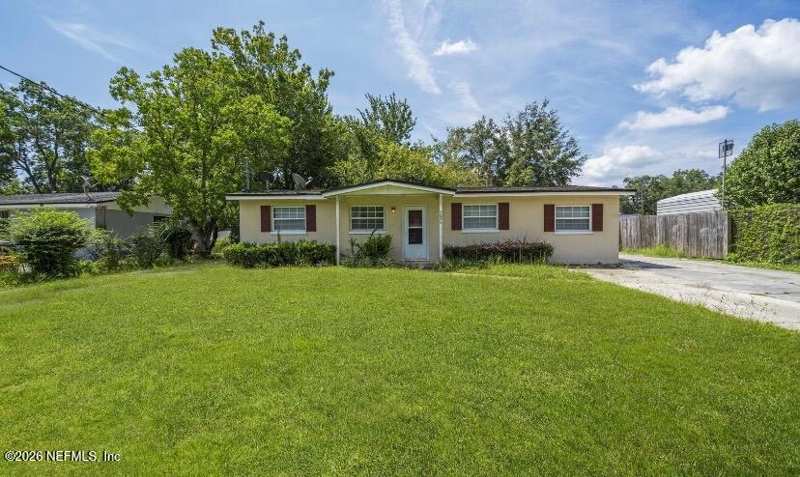 5 bedroom Single Family Residence at 5026 Doncaster Avenue, Sherwood Forest, Jacksonville — photo 1