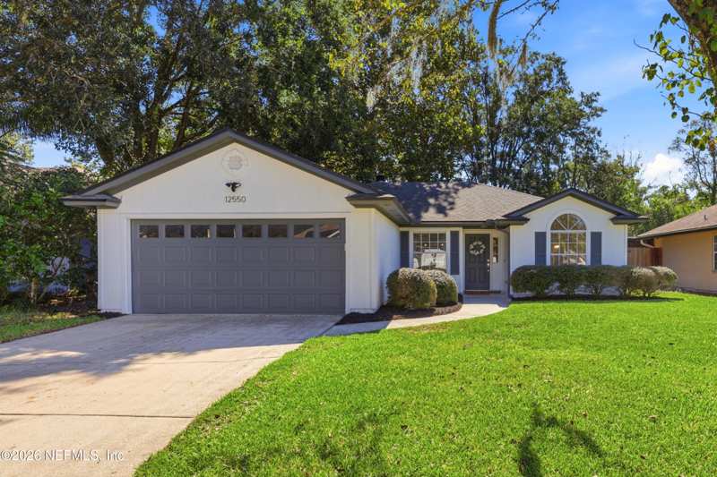 3 bedroom Single Family Residence at 12550 Hunters Branch Way, Hunters Ridge, Jacksonville — photo 1