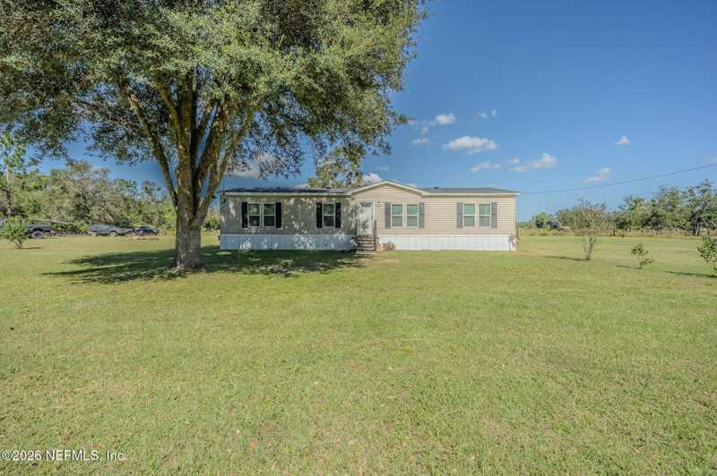 3 bedroom Manufactured Home at 6375 North Street, Jacksonville, Jacksonville — photo 1