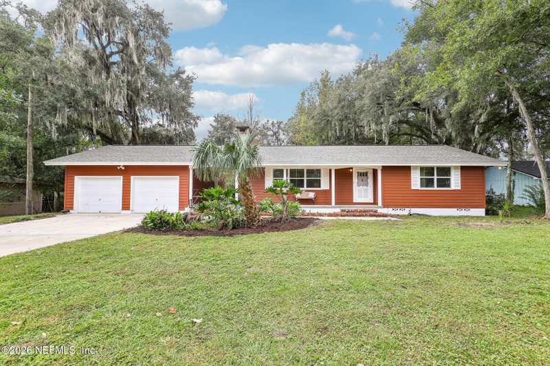 3 bedroom Single Family Residence at 8228 Hogan Road, Hogan Farms, Jacksonville — photo 1