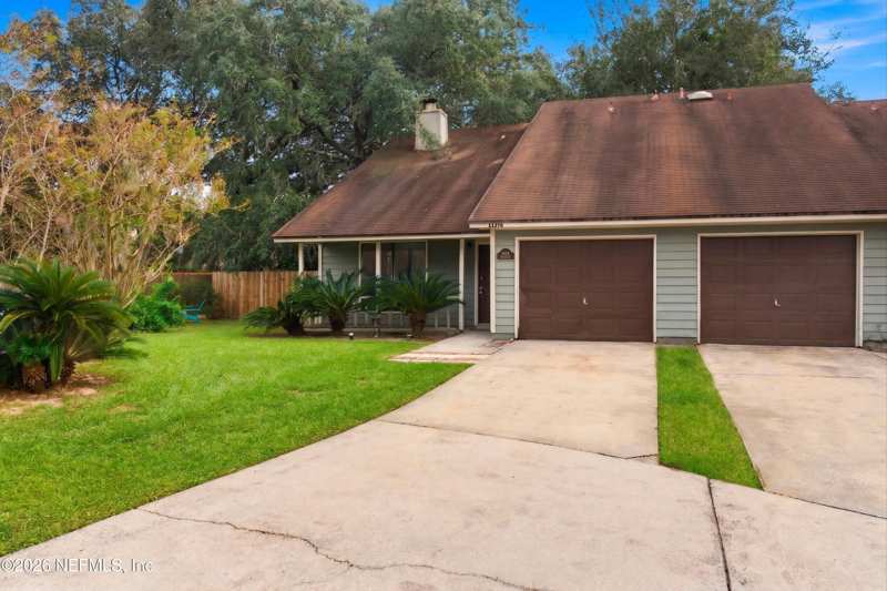 2 bedroom Townhouse at 11370 Blue Teal Court, Ft Caroline Lakes, Jacksonville — photo 1