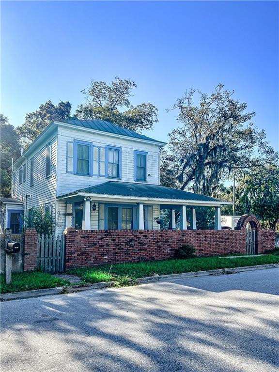 3 bedroom Single Family Residence at 2123 Ellis Street, New Town, Brunswick — photo 1
