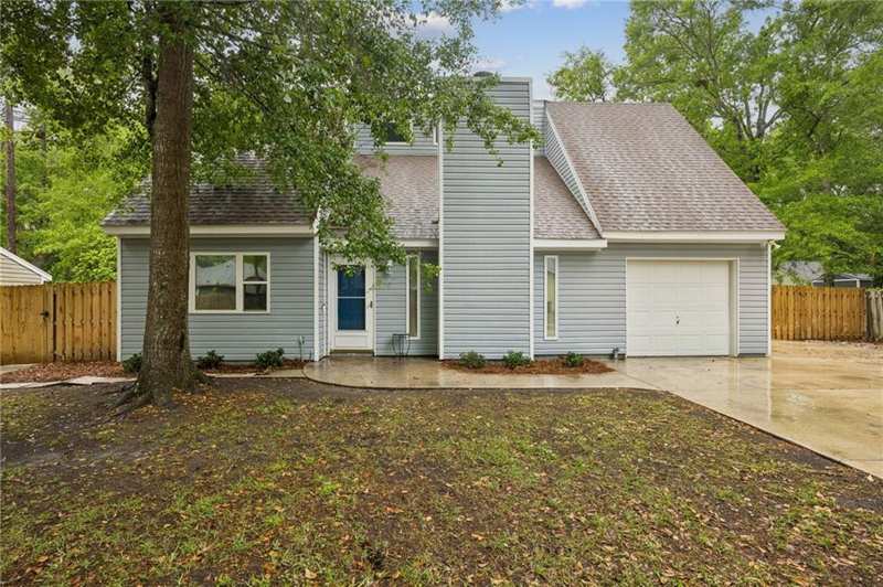 4 bedroom Single Family Residence at 108 Bachlott Road, Sugarmill, St. Marys — photo 1