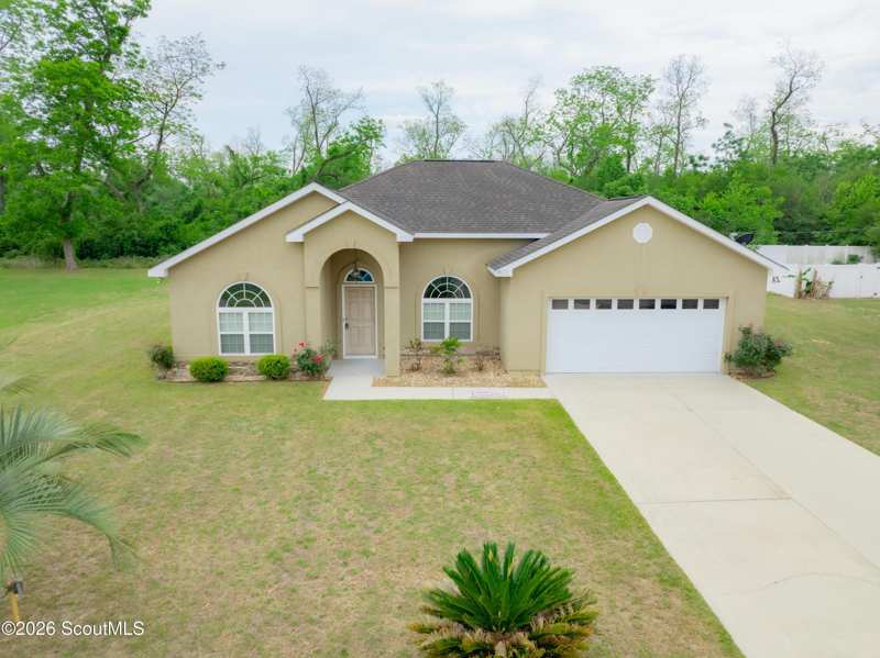 3 bedroom Single Family Residence at 3475 Moore Street, No Recorded Subdivision, Blackshear — photo 1