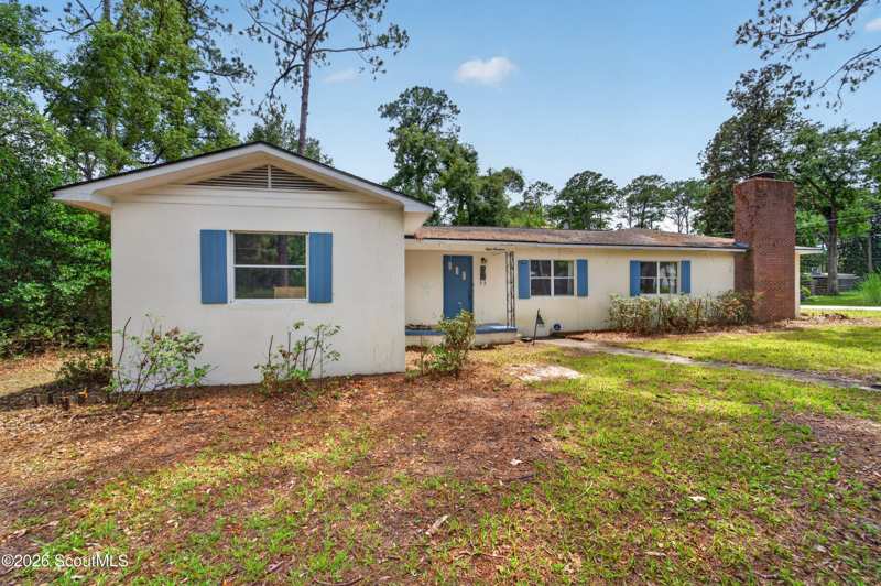 3 bedroom Single Family Residence at 800 Richmond Avenue, No Recorded Subdivision, Waycross — photo 1