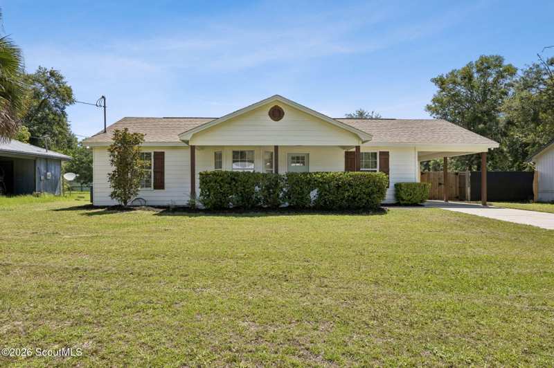 3 bedroom Single Family Residence at 307 Clarks Bluff Road, No Recorded Subdivision, Kingsland — photo 1