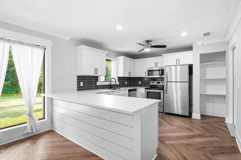 3 bedroom Single Family Residence at 121 Mcdowell Avenue, Fairway Oaks, Brunswick — photo 1