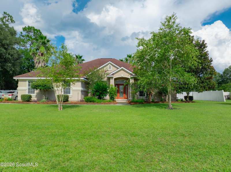 4 bedroom Single Family Residence at 932 Carriage Lane, No Recorded Subdivision, Waycross — photo 1
