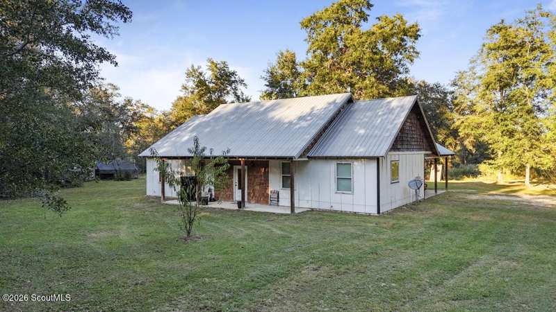 3 bedroom Single Family Residence at 9550 Lanes Bridge Road, Jesup, Jesup — photo 1
