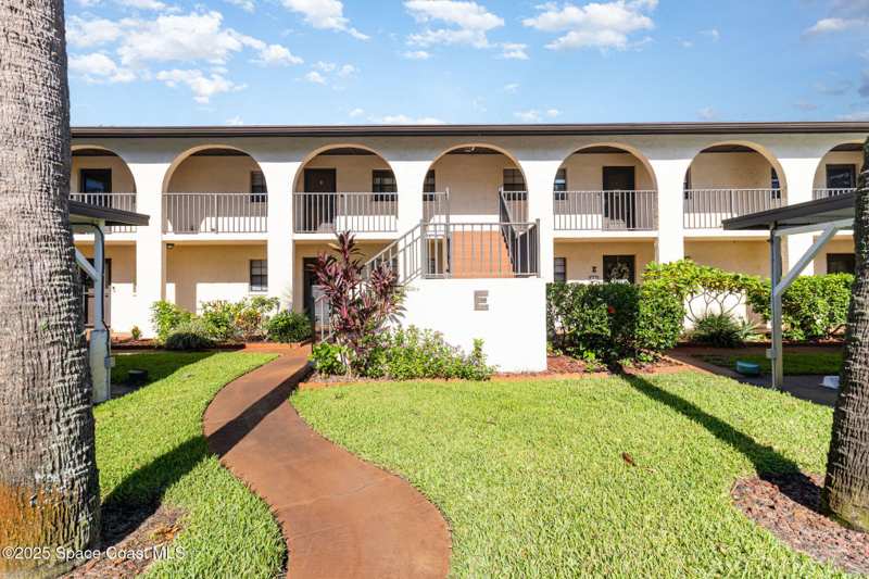 2 bedroom Condominium at 1675 S Fiske Boulevard #218e, Casa Verde Club Condo Ph II, Rockledge — photo 1