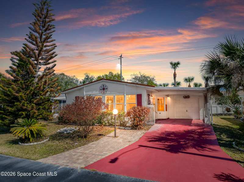 2 bedroom Manufactured Home at 117 Woodsmill Boulevard #45, Lost Lakes Condominium Ph I, Cocoa — photo 1