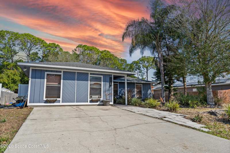 4 bedroom Single Family Residence at 1315 Kayford Street, Port Malabar Unit 44, Palm Bay — photo 1