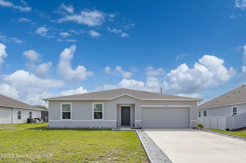 4 bedroom Single Family Residence at 1975 Gould Avenue, Port Malabar Unit 31, Palm Bay — photo 1