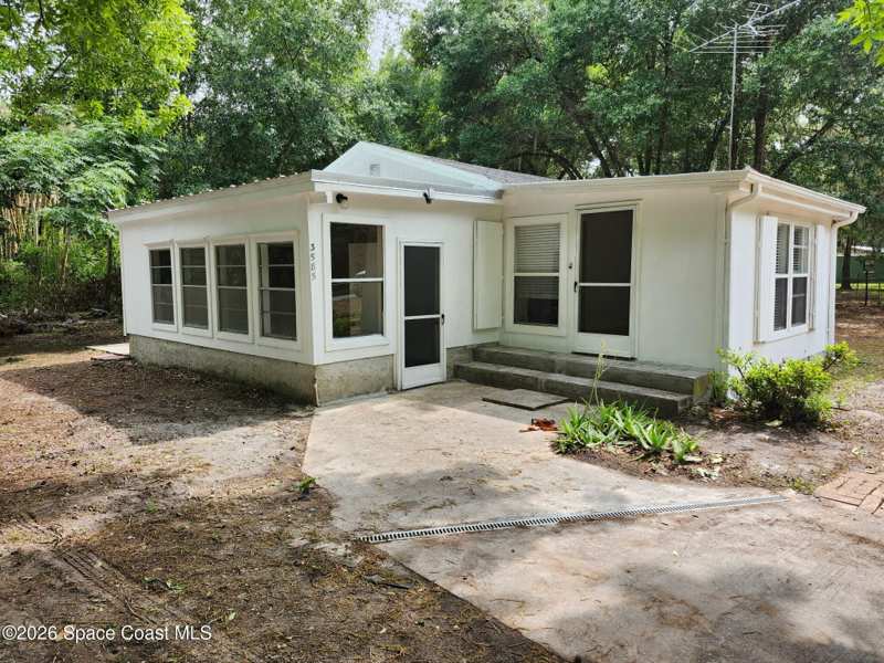 2 bedroom Single Family Residence at 3585 Aurantia Road, Indian River Park Replat Sec 17, Mims — photo 1