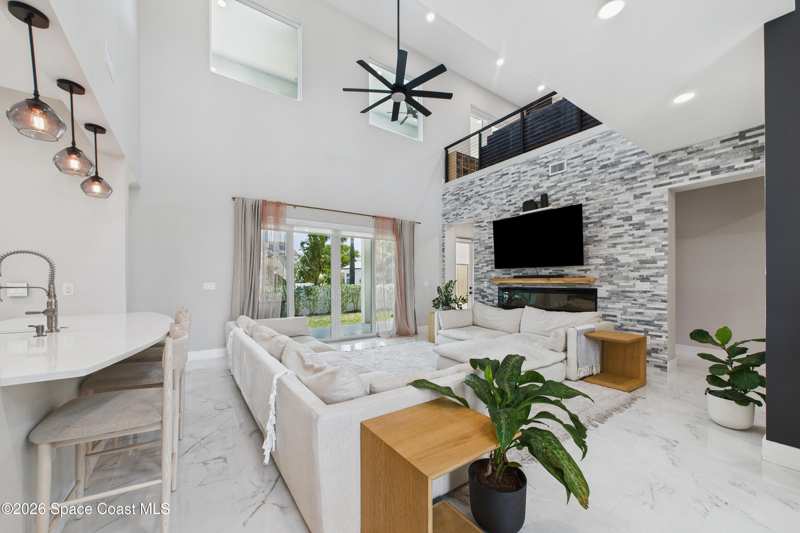 7 bedroom Single Family Residence at 2345 N Riverside Drive, Rio Villa Unit III, Indialantic — photo 1