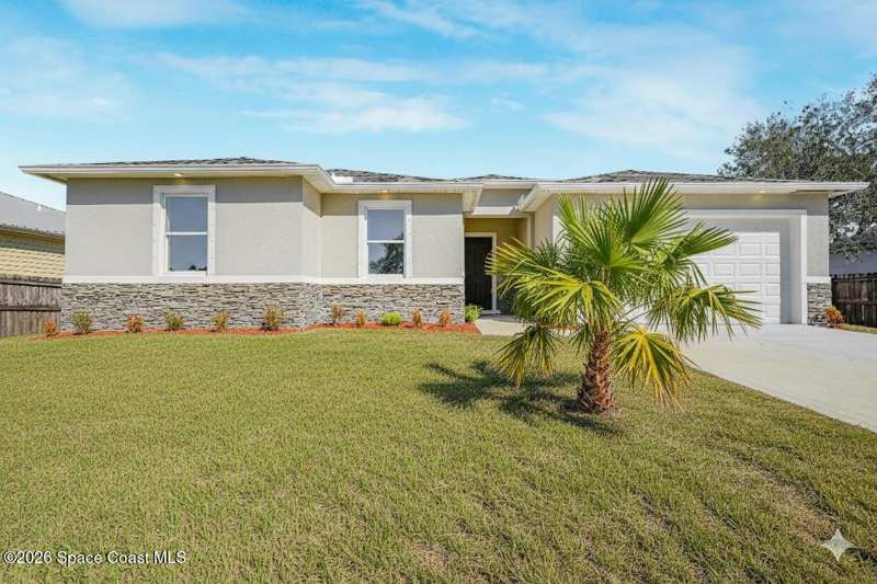 4 bedroom Single Family Residence at 3231 Hale Avenue, Port Malabar Unit 25, Palm Bay — photo 1