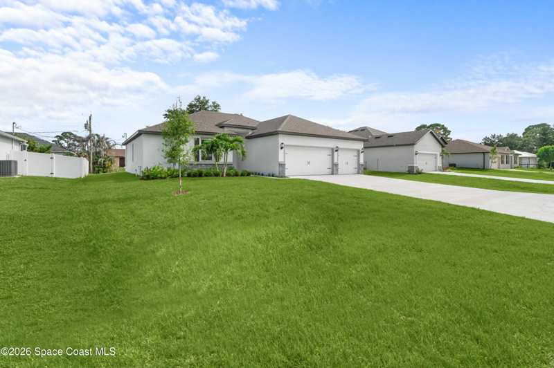 5 bedroom Single Family Residence at 2102 De Groodt Road, Port Malabar Unit 31, Palm Bay — photo 1