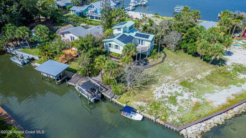 3 bedroom Single Family Residence at 53 Vip Island #A, V I P Vacation Island Playground Sec 1, Grant-Valkaria — photo 1