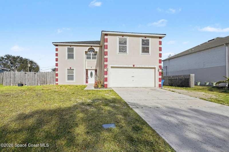 5 bedroom Single Family Residence at 194 Abalone Road, Port Malabar Unit 13, Palm Bay — photo 1
