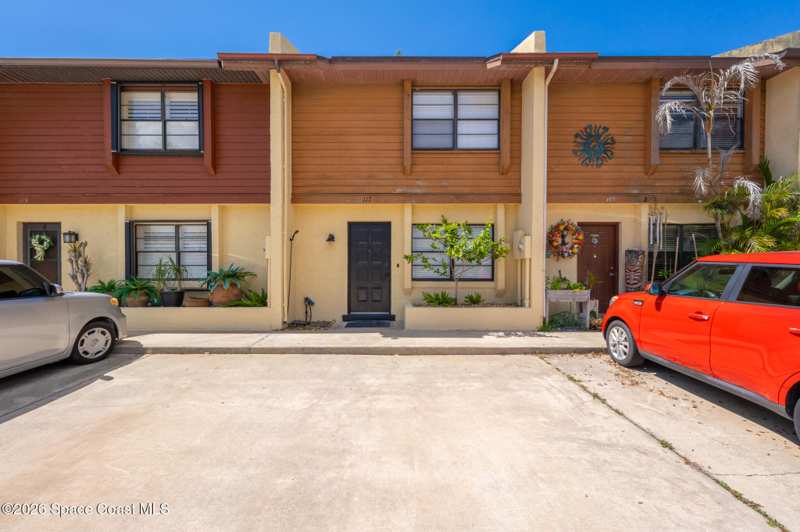 2 bedroom Townhouse at 117 Harbor Drive, Harbor Heights Townhouses, Cape Canaveral — photo 1