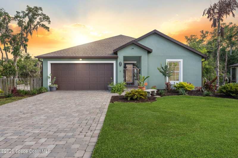 4 bedroom Single Family Residence at 881 Mandarin Drive, Turkey Creek Subd, Palm Bay — photo 1